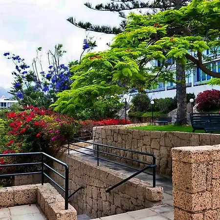 דירה Americas Best-suite -ampio Con Vista, Giardino E Piscina *