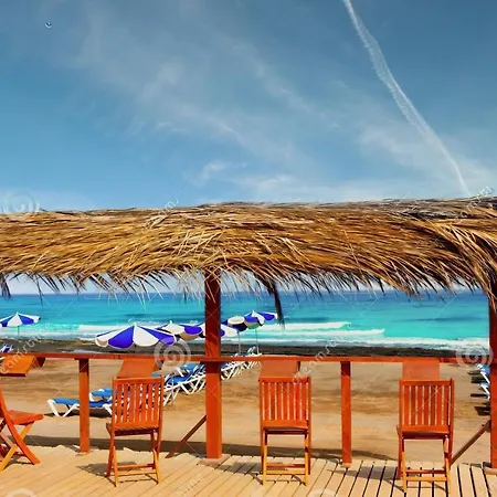 Americas Best-suite -ampio Con Vista, Giardino E Piscina דירה